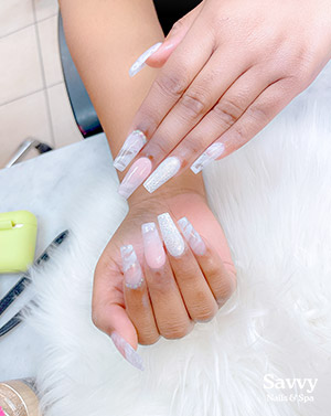 Savvy Nails & Spa